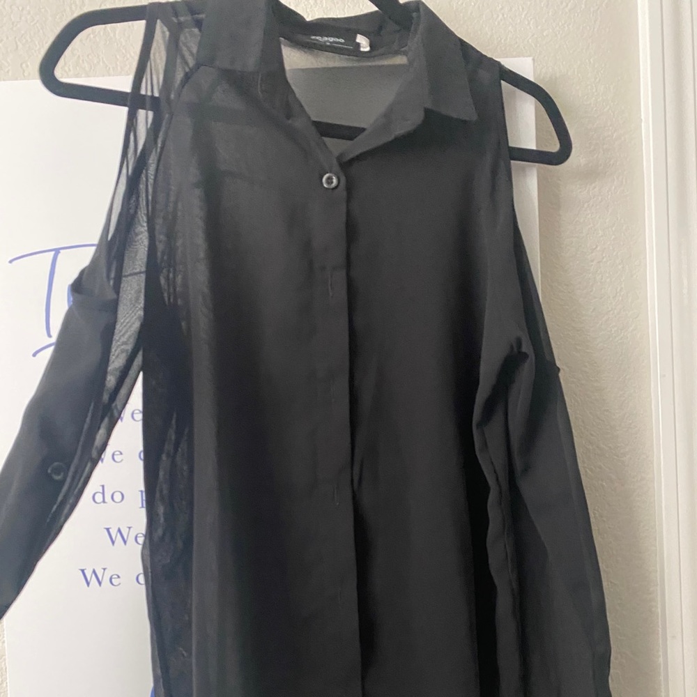 Crop shoulder blouse